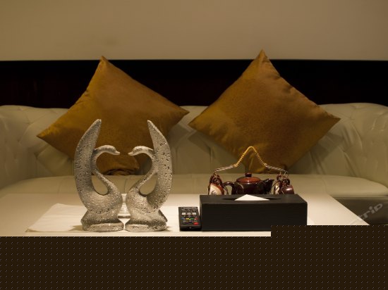 阳光全海景大床房