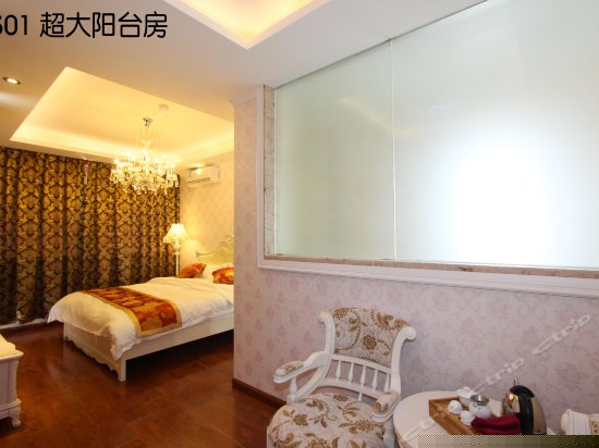301特大阳台大床房