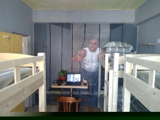 男生六人间(床位)