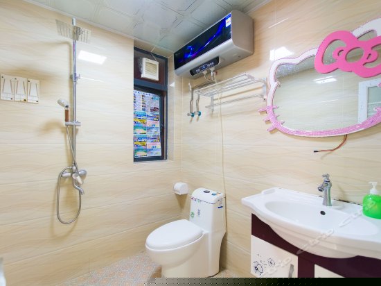 精品主题园景三室一厅