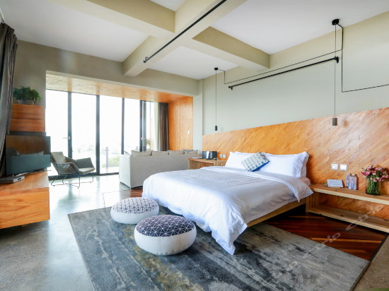 270度无敌露台海景蜜月大床房