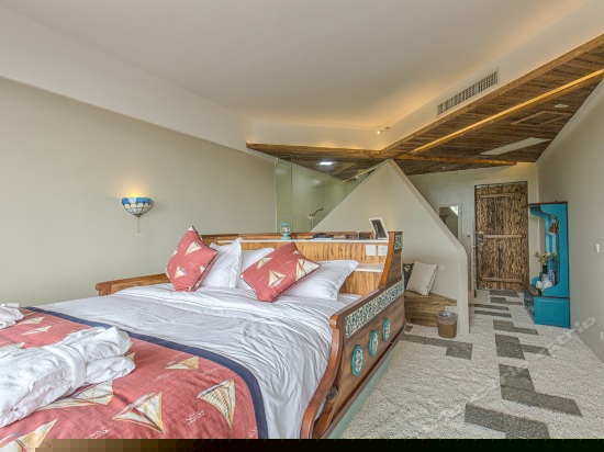 浪漫海景大床房