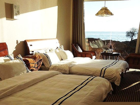 一楼湖景闺蜜房