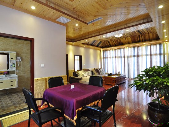 望江露台尊享套房