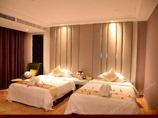 名仕街景双床房