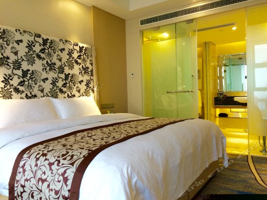 行政一居室套间