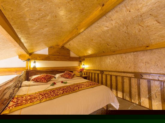 豪华复试阁楼房