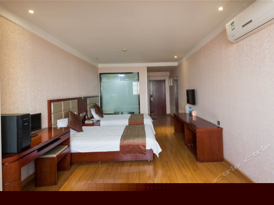 标准双床房