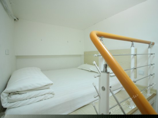 复式大床房(无窗)