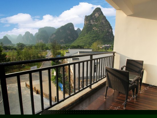 闻香阳台大床房