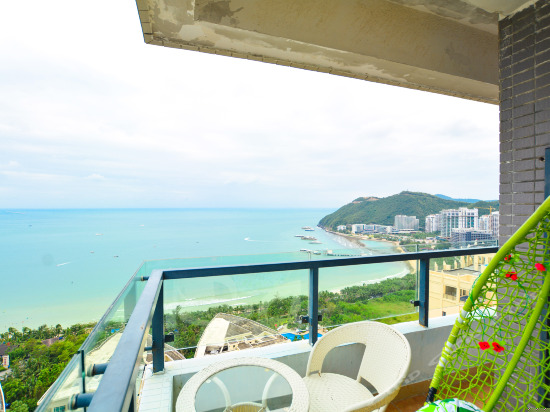 180度阳台海景大床房