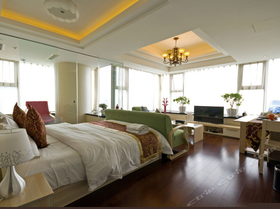 舒适双大床家庭套房