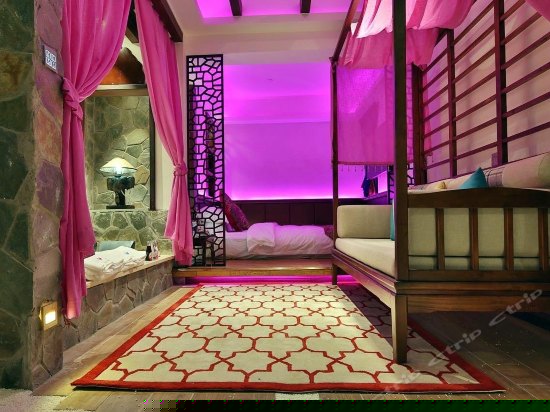 浪漫之旅主题大床房（无窗）