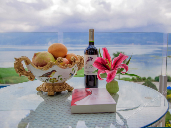 豪华海景露台家庭套房