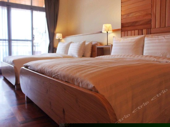 星光海悦四人房