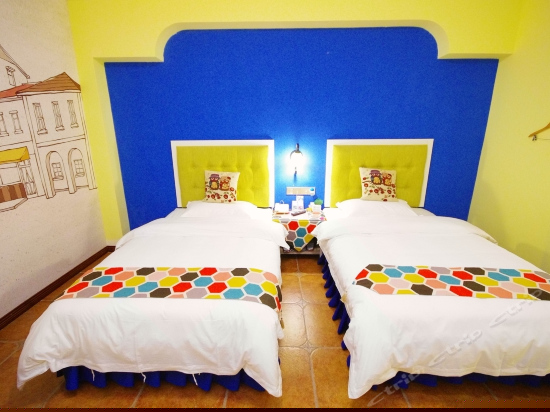 标准双床房（无窗）