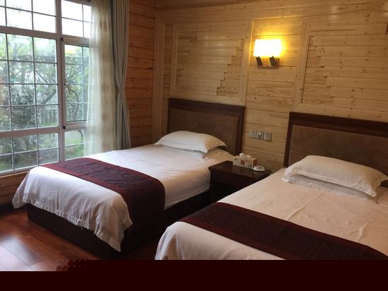 方圆轩三室一卫大套房