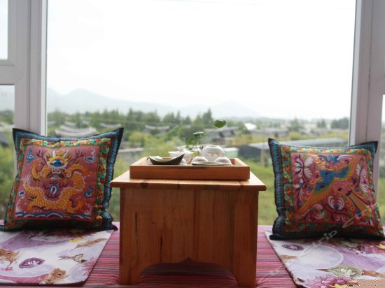 阳光蜜月大床房