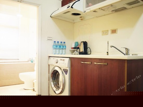 地中海风格温馨四人房