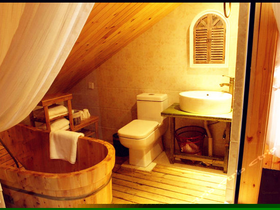 榻榻米之匆匆那年