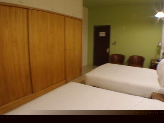 造景露台四人房