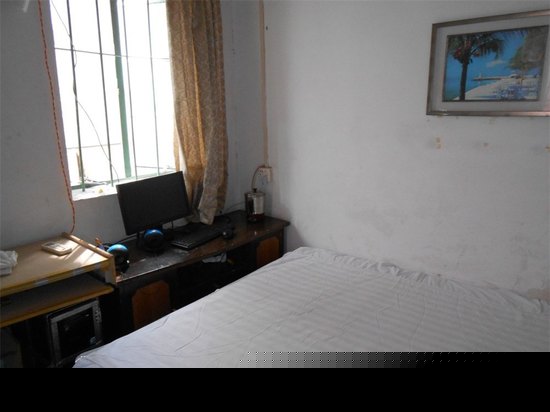 标准单人电脑房