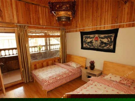 一楼阳光院景双床房