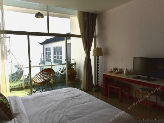 庭院海景大床房