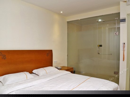 豪华大床房（无窗）