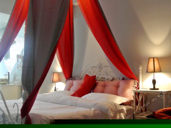 情迷巴黎夜景房