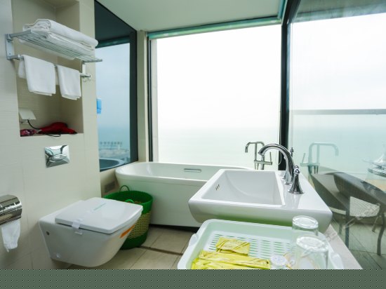 豪华海景大床房