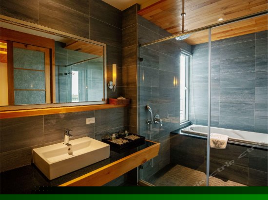 星光海悦四人房