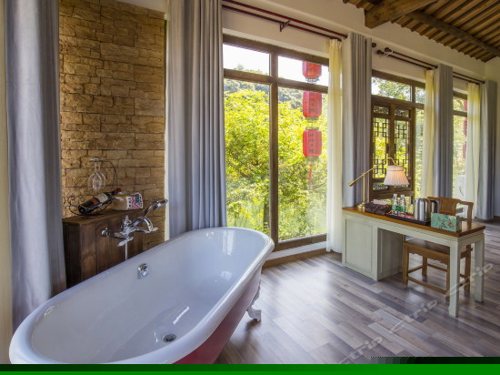 山水桥至尊景观房