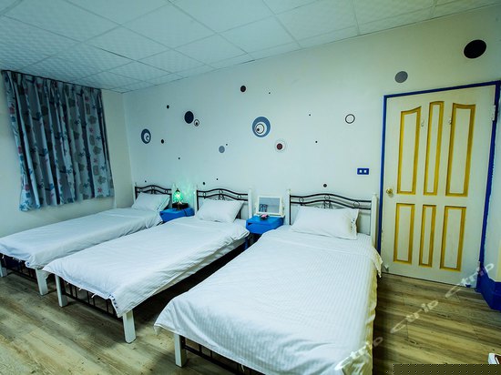 背包客四人房(单人床位)