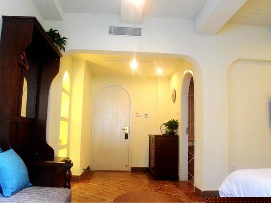 椰林亲子房三人间