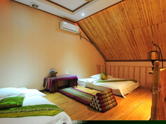 主题阁楼家庭套房