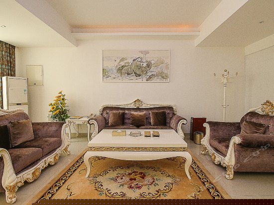 家庭公寓（两室一厅）