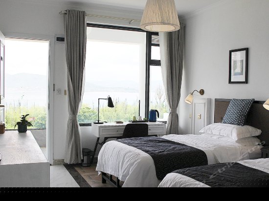 海景山景标准间