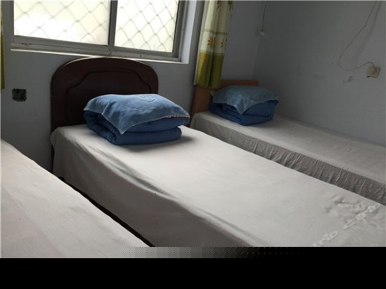 普通三人间（公卫）