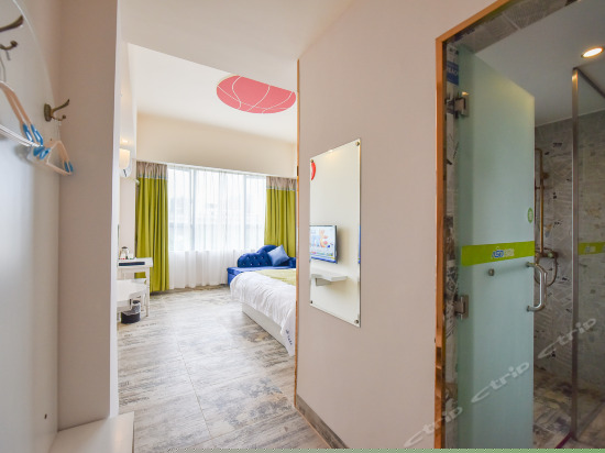 体育主题大床房