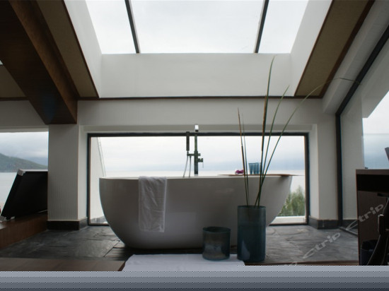 阁楼星空海景房