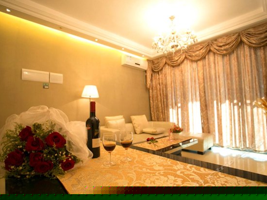 新浪国际公馆豪华海景2房