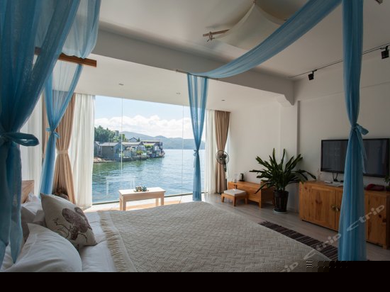 全海景落地窗大床房风花