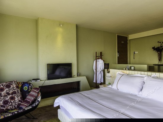 美国乡村风情海景大床房208房