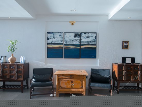 山居院露台海景标间