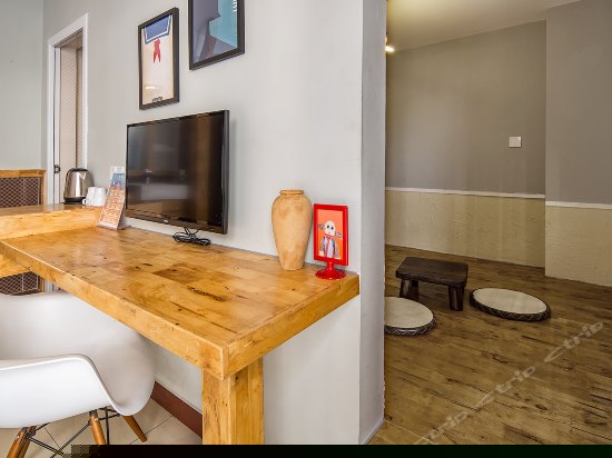 朝花夕拾大床房