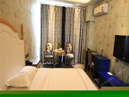 豪华单间（带电脑）