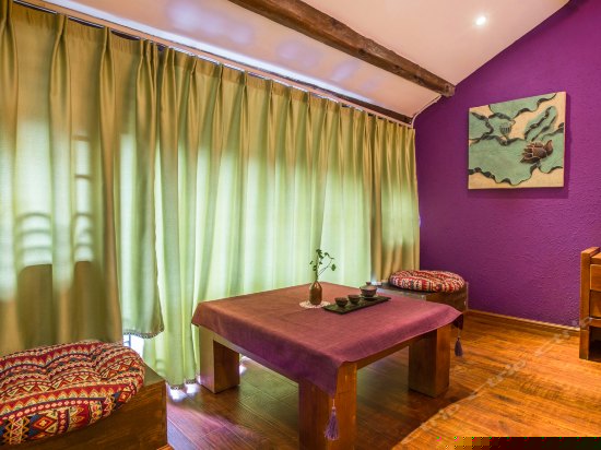 尊享阁楼大床房