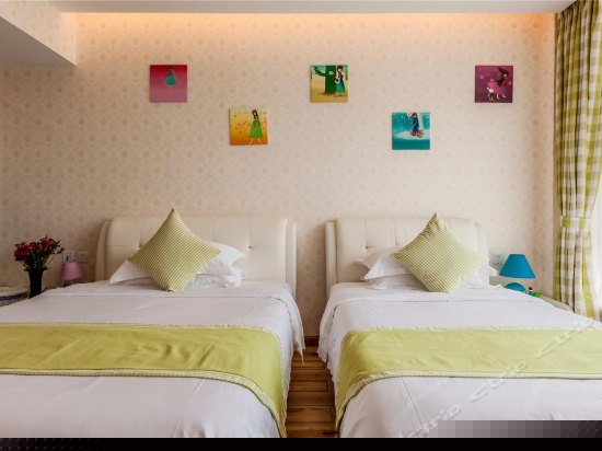 柠檬树休闲温馨亲子房