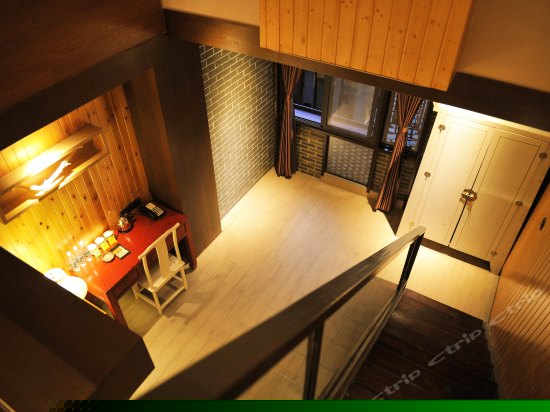 豪华复式家庭房